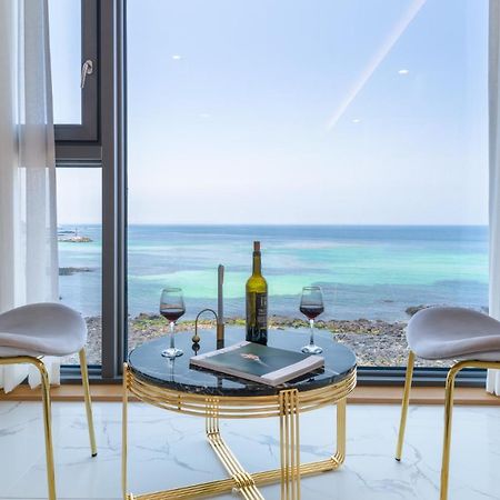 Hotel Mer Bleue Jeju Eksteriør billede