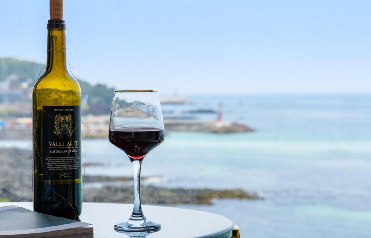 Hotel Mer Bleue Jeju Eksteriør billede